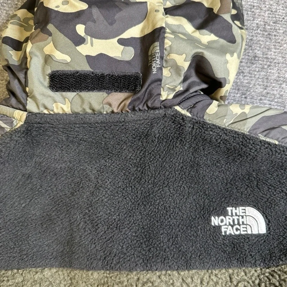 The North Face Teen Boys Denali Hooded Fleece Jacket Camo Green XL 14/16